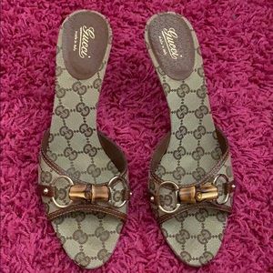 💯 Authentic Gucci Monogram Heels